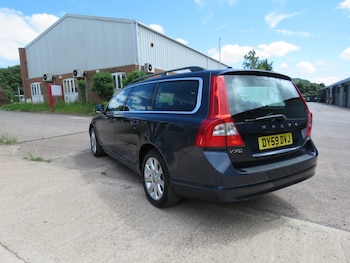 Used Volvo V70 2009 for sale - 78951258: Photo