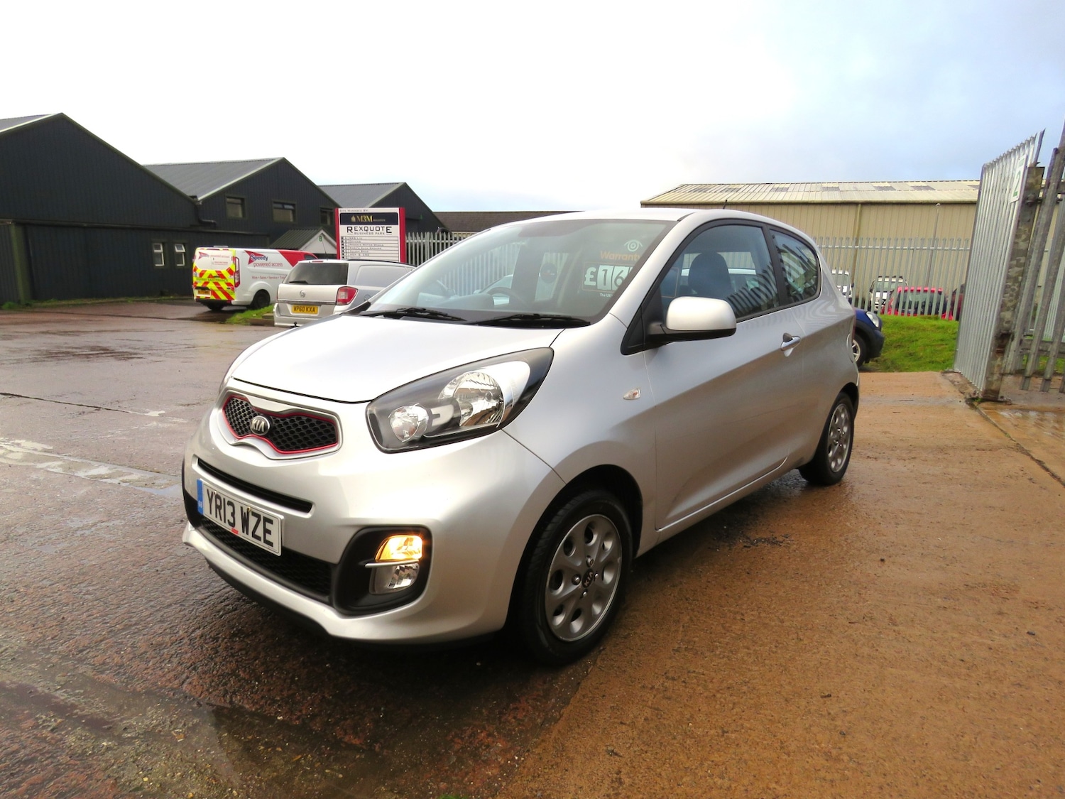 Used Kia Picanto 2013 for sale - 76844818: Photo 2