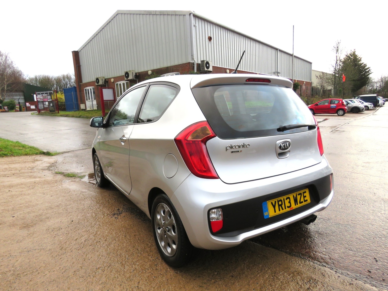 Used Kia Picanto 2013 for sale - 76844818: Photo 3