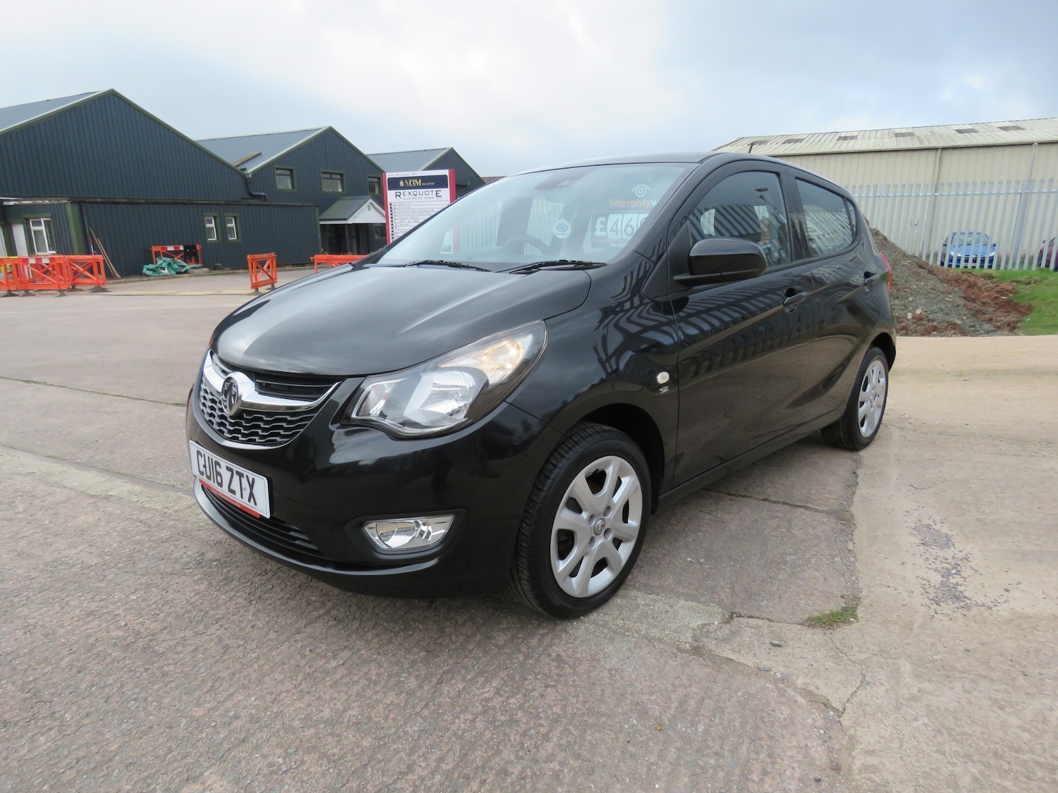 Used Vauxhall Viva 2016 for sale - 77639836: Photo 2