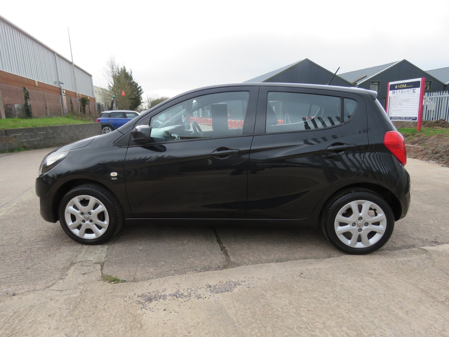 Used Vauxhall Viva 2016 for sale - 77639836: Photo 8
