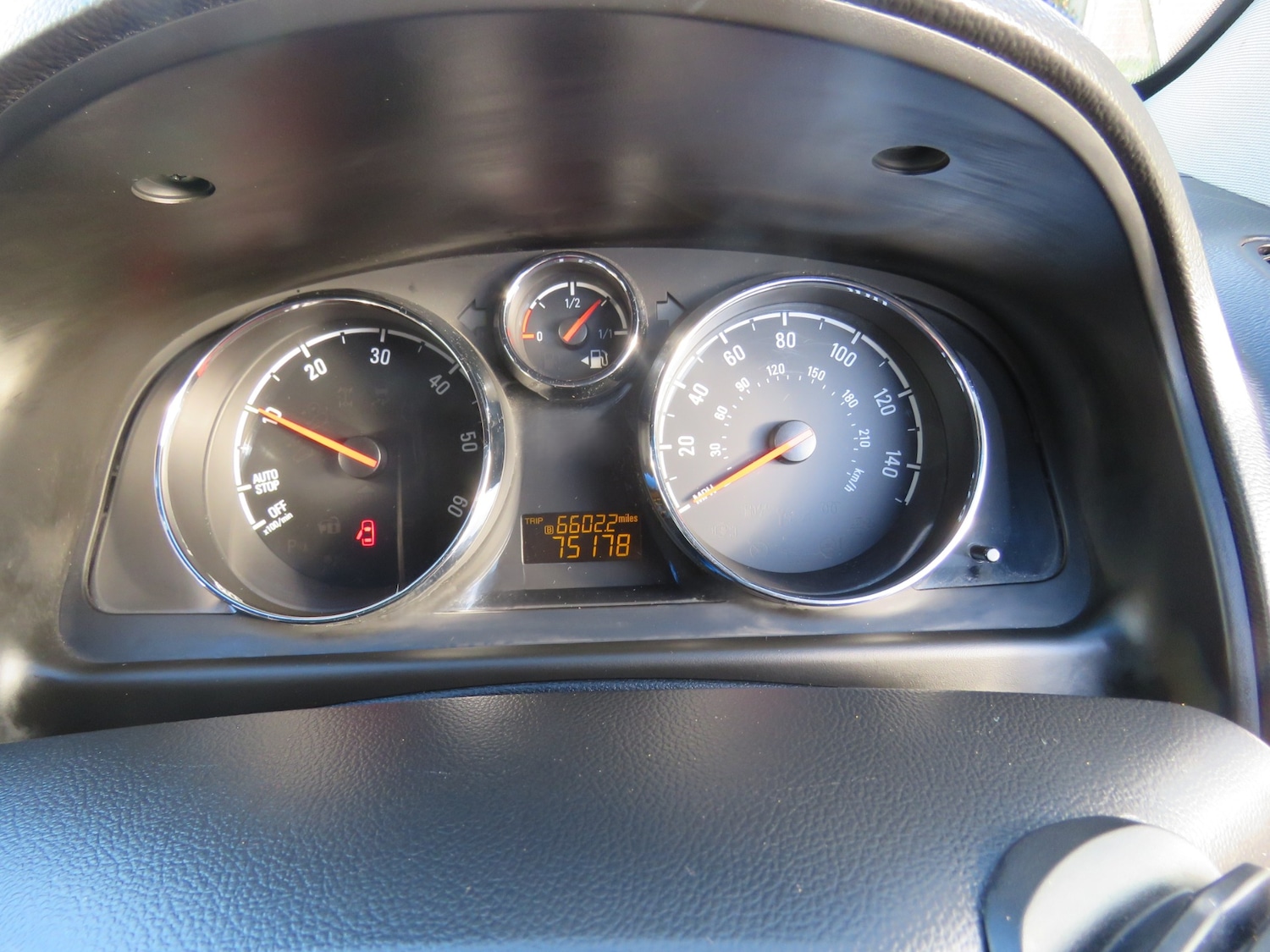 Used Vauxhall Antara 2014 for sale - 77543675: Photo 19