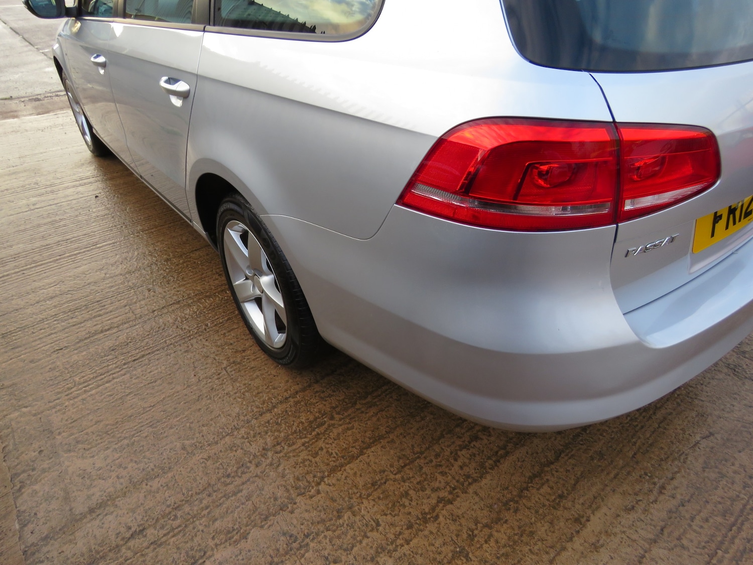 Used Volkswagen Passat 2012 for sale - 76918193: Photo 10