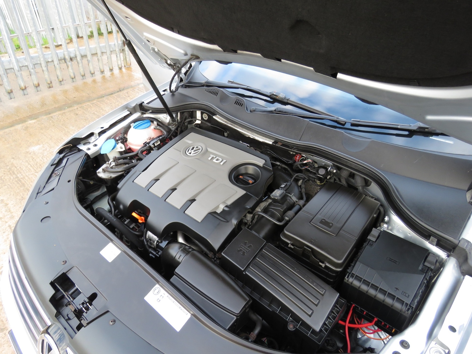 Used Volkswagen Passat 2012 for sale - 76918193: Photo 25