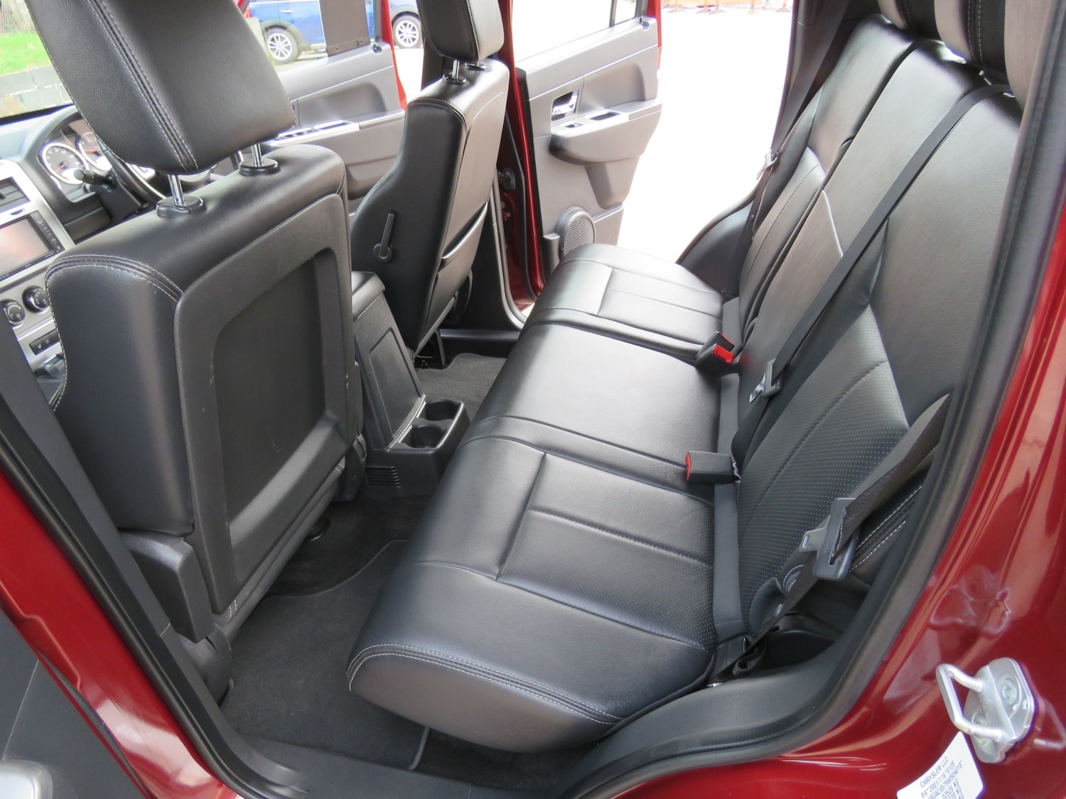 Used Jeep Cherokee 2010 for sale - 77778611: Photo 15