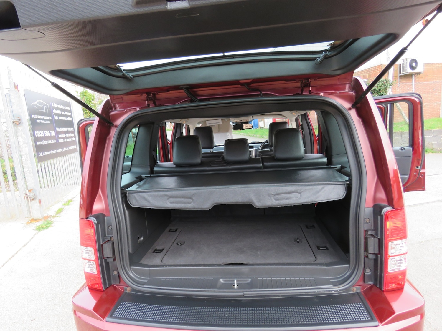 Used Jeep Cherokee 2010 for sale - 77778611: Photo 16