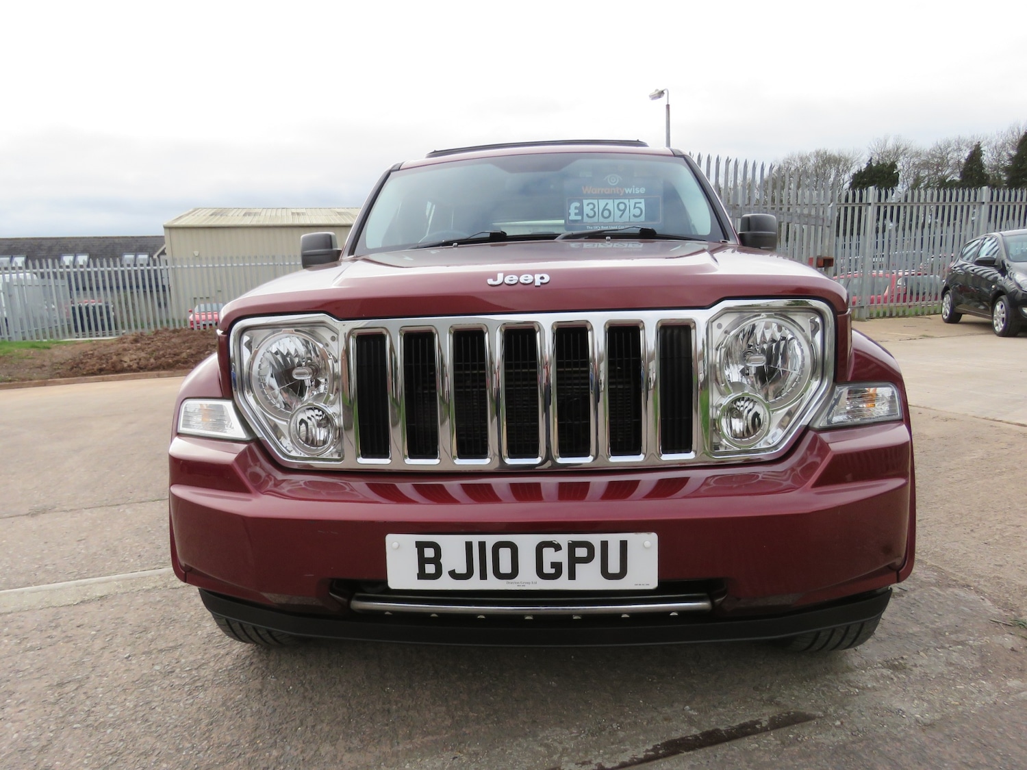 Used Jeep Cherokee 2010 for sale - 77778611: Photo 8