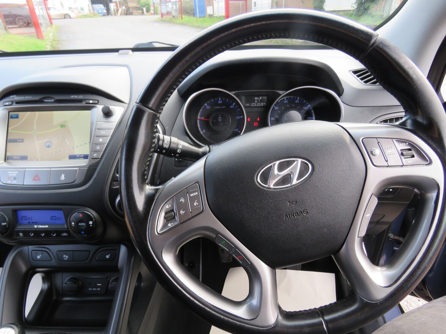 Used Hyundai Ix35 2015 for sale - 77528926: Photo 15