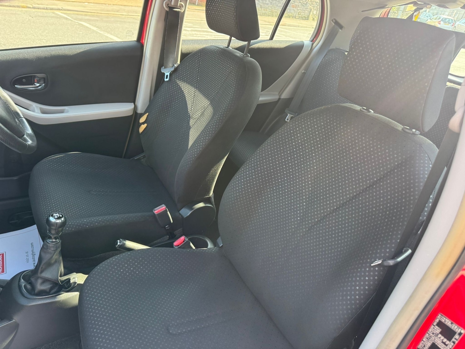 Used Toyota Yaris 2011 for sale - 77813448: Photo 14