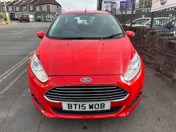 Used Ford Fiesta 2015 for sale - 78132111: Photo
