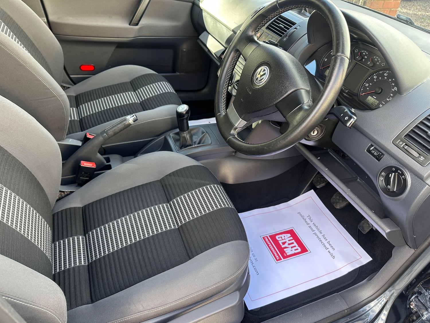 Used Volkswagen Polo 2009 for sale - 75908594: Photo 8