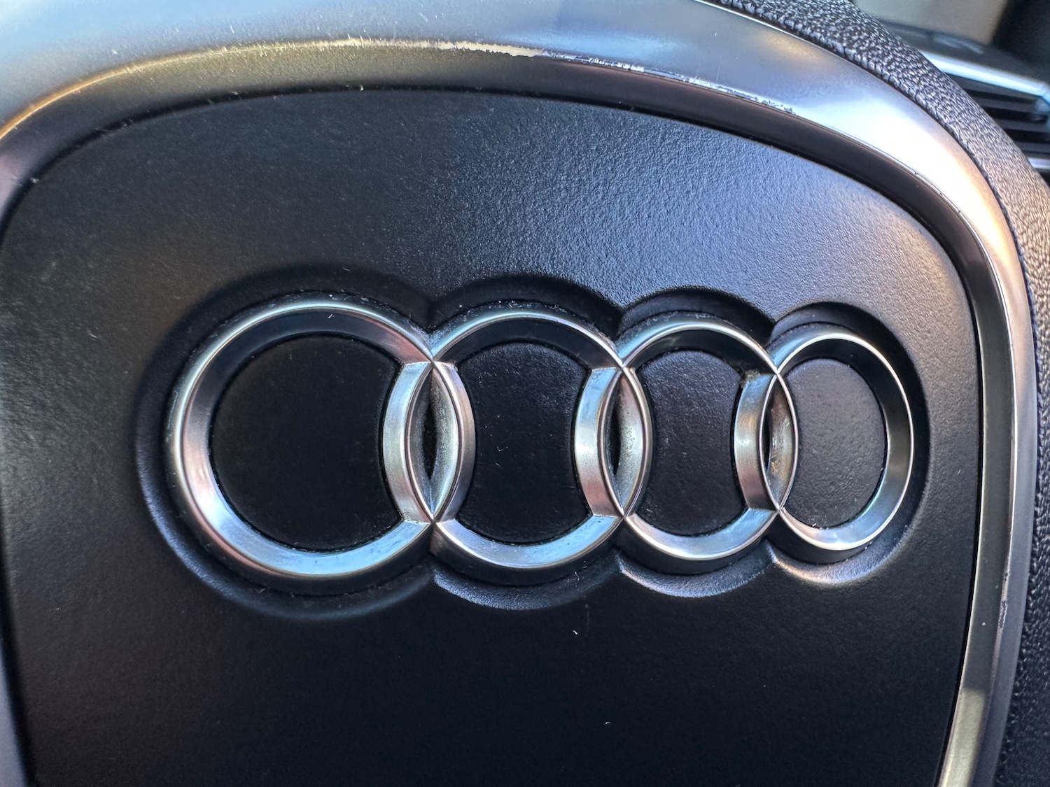 Used Audi Q5 2010 for sale - 77241488: Photo 23