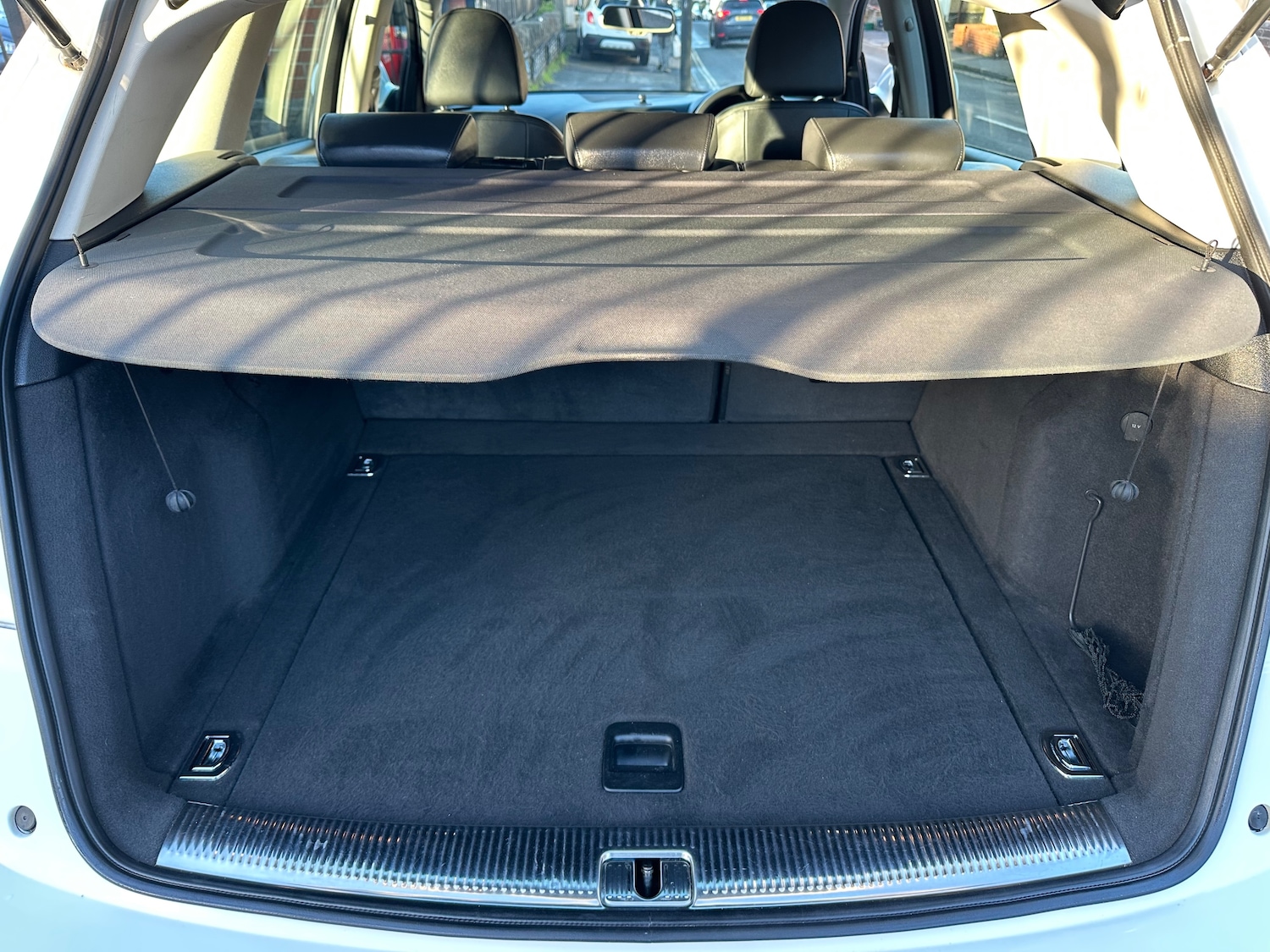 Used Audi Q5 2010 for sale - 77241488: Photo 6