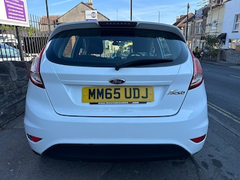 Used Ford Fiesta 2015 for sale - 79191612: Photo