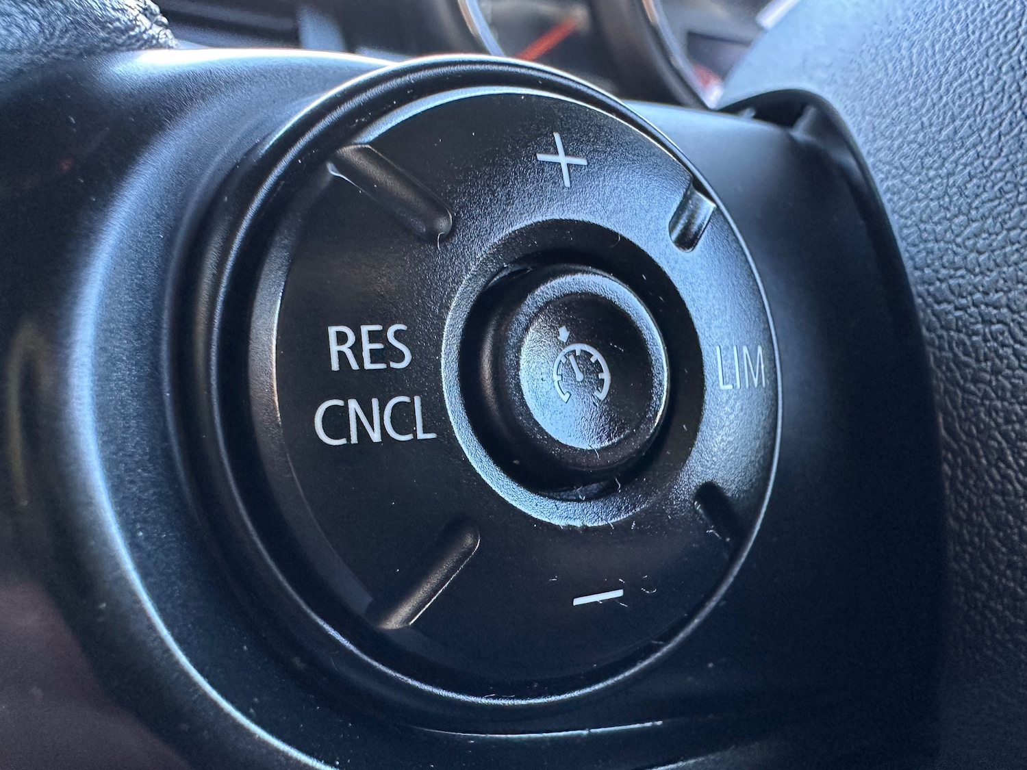 Used MINI Hatch 2015 for sale - 76685532: Photo 18