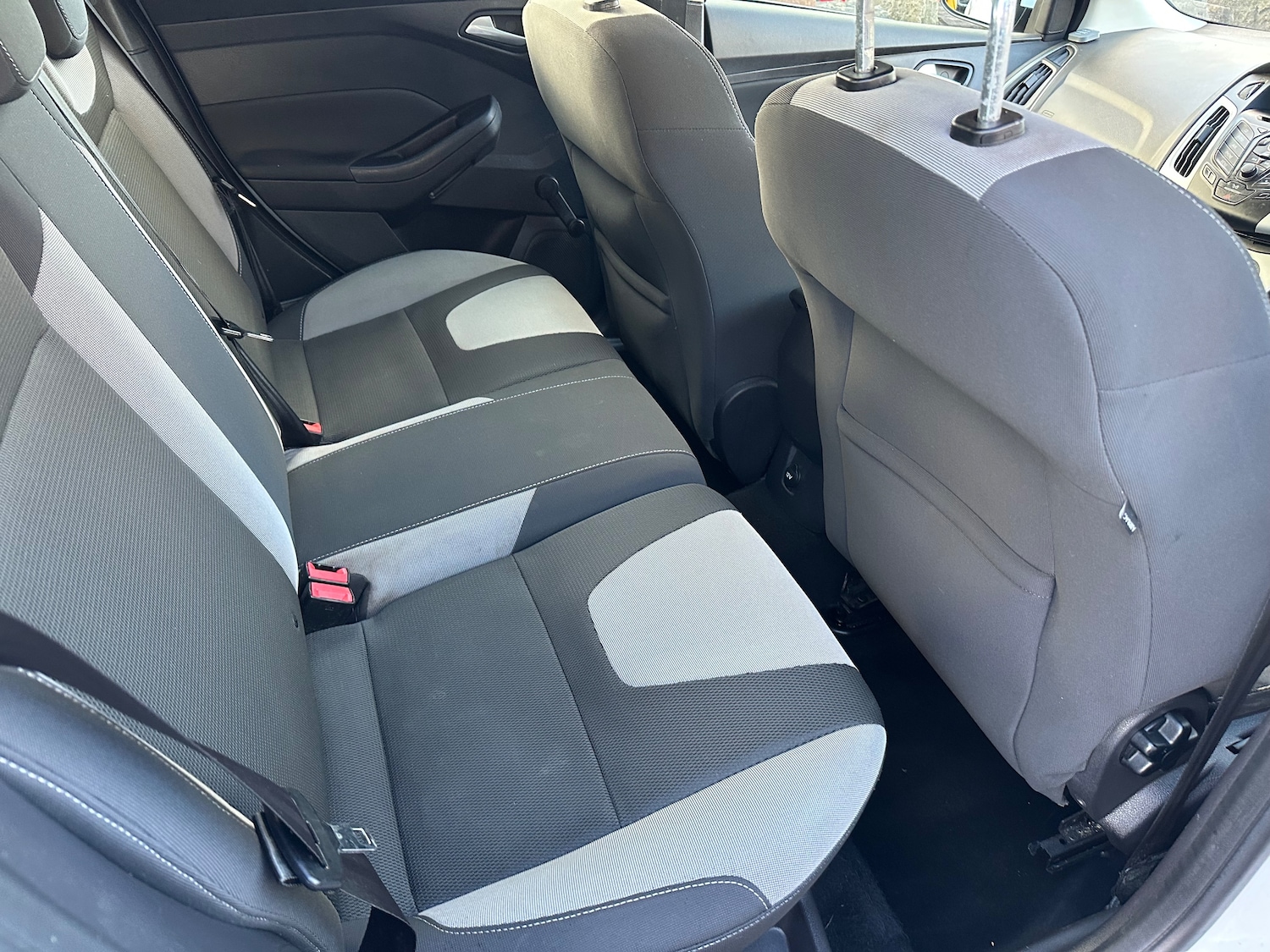 Used Ford Focus 2011 for sale - 76637992: Photo 7