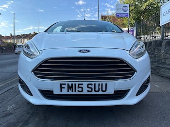 Used Ford Fiesta 2015 for sale - 79514364: Photo