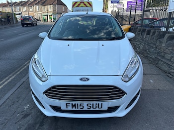 Used Ford Fiesta 2015 for sale - 79514364: Photo