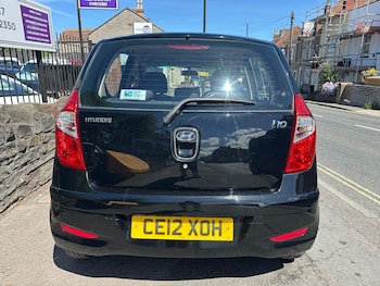 Used Hyundai i10 2012 for sale - 79073400: Photo