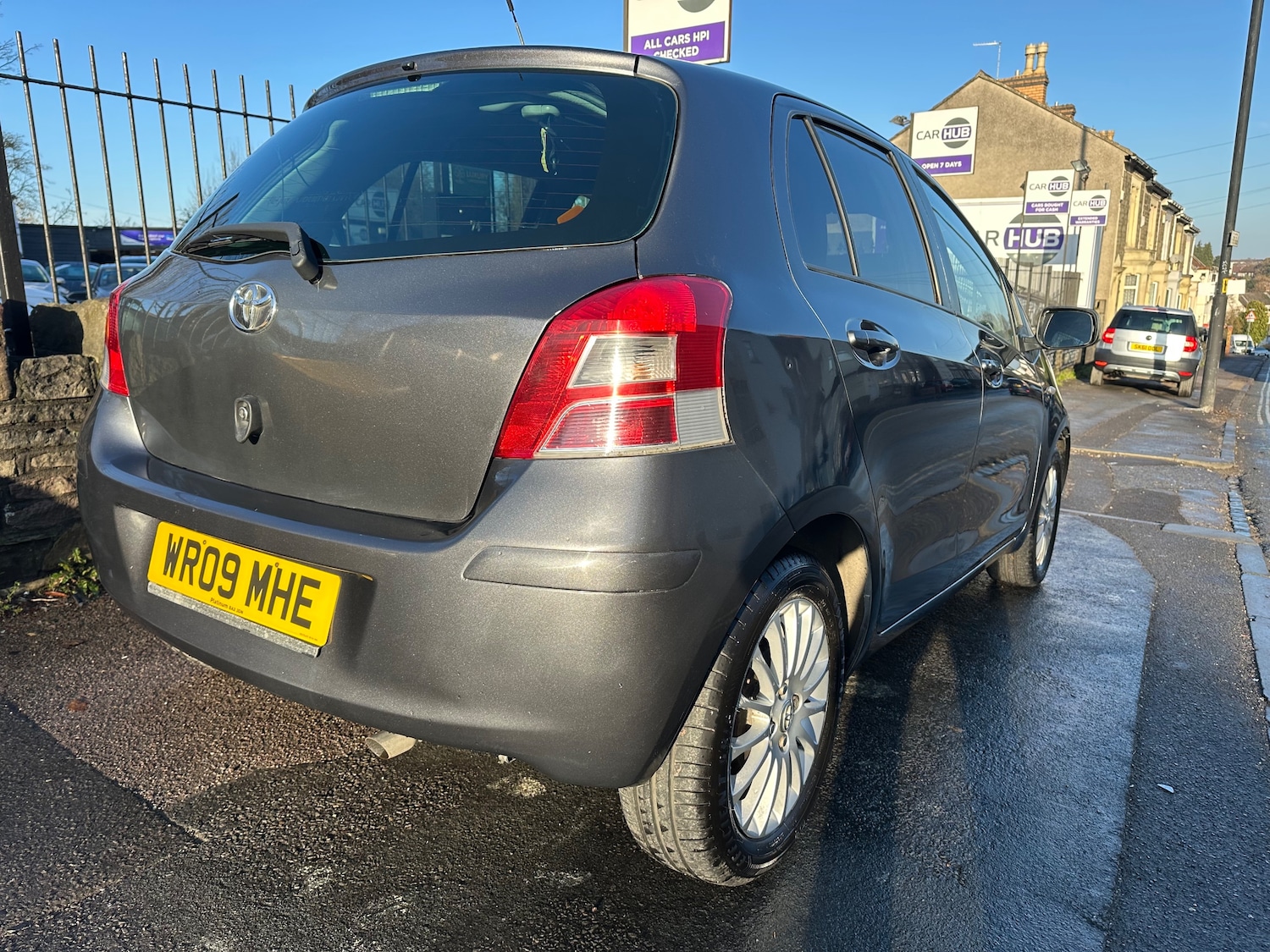 Used Toyota Yaris 2009 for sale - 77139290: Photo 5