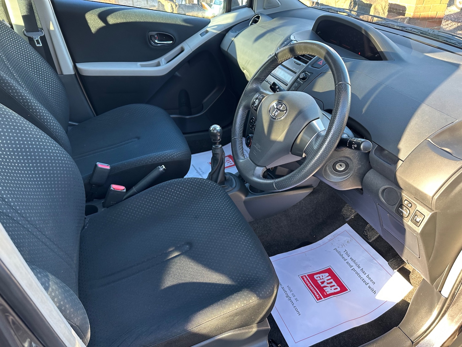 Used Toyota Yaris 2009 for sale - 77139290: Photo 9