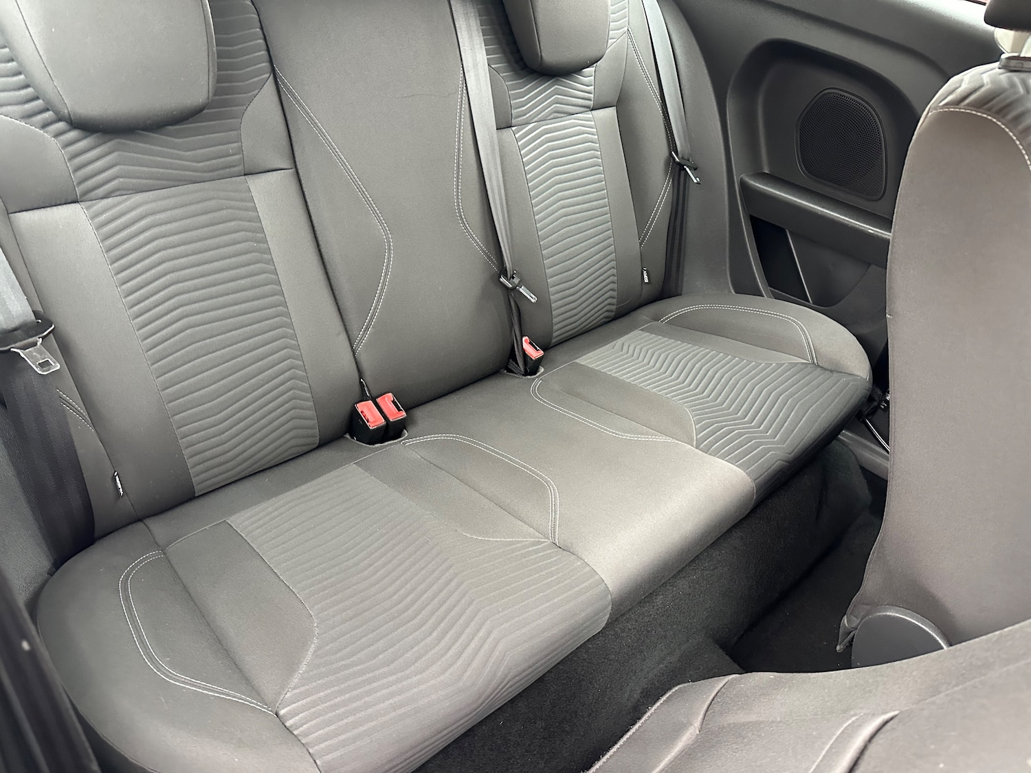 Used Ford Fiesta 2017 for sale - 76232325: Photo 12