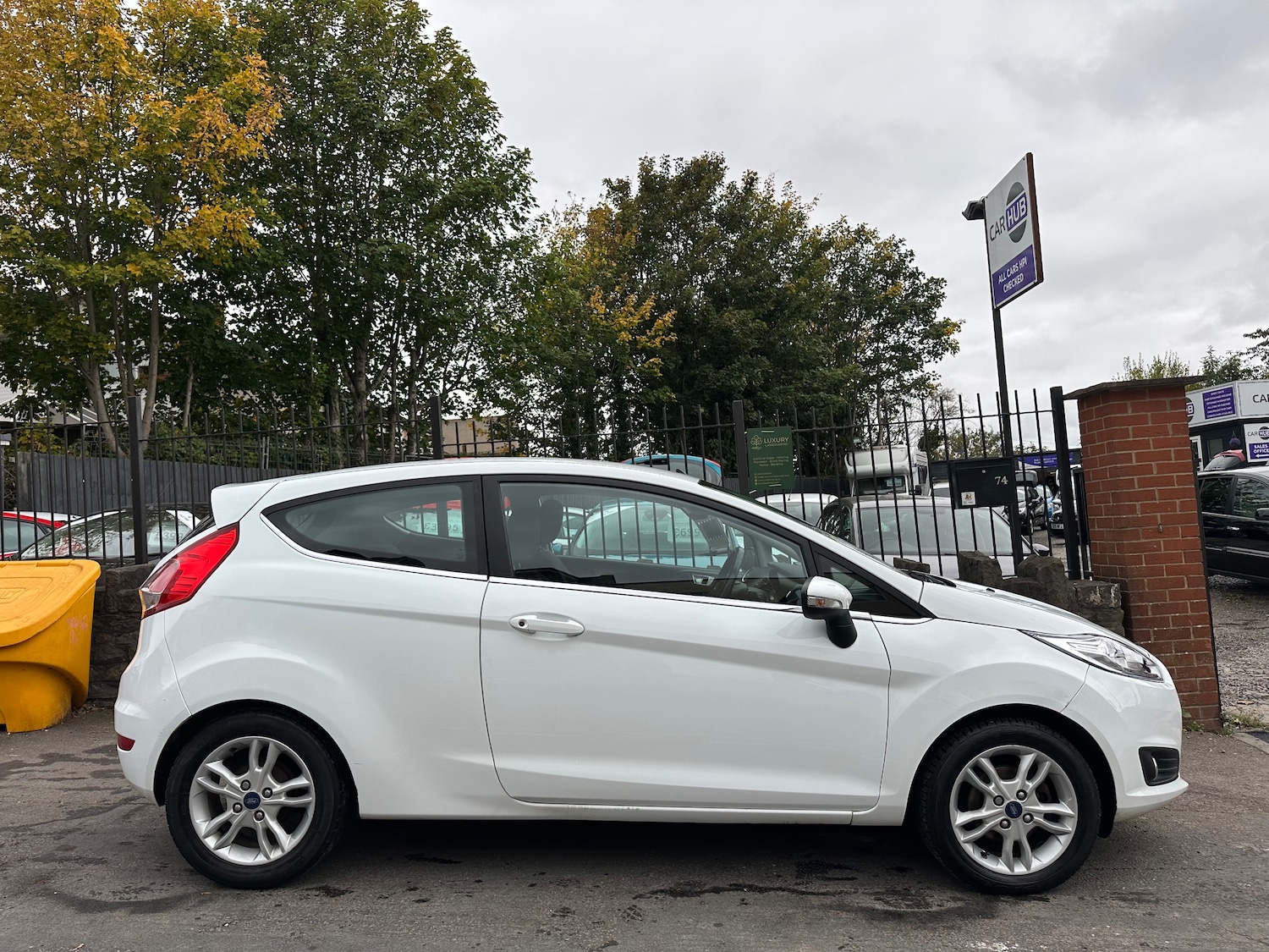 Used Ford Fiesta 2017 for sale - 76232325: Photo 5