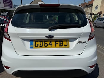 Used Ford Fiesta 2015 for sale - 78545454: Photo