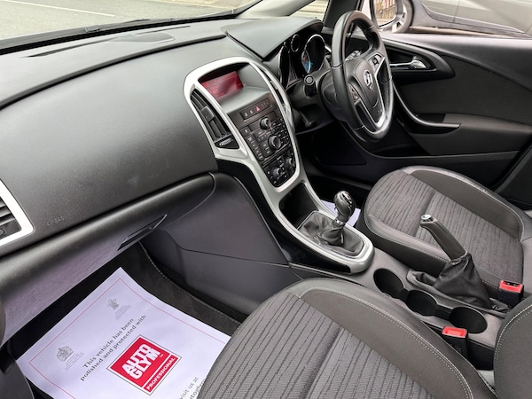 Used Vauxhall Astra 2015 for sale - 74461711: Photo 9