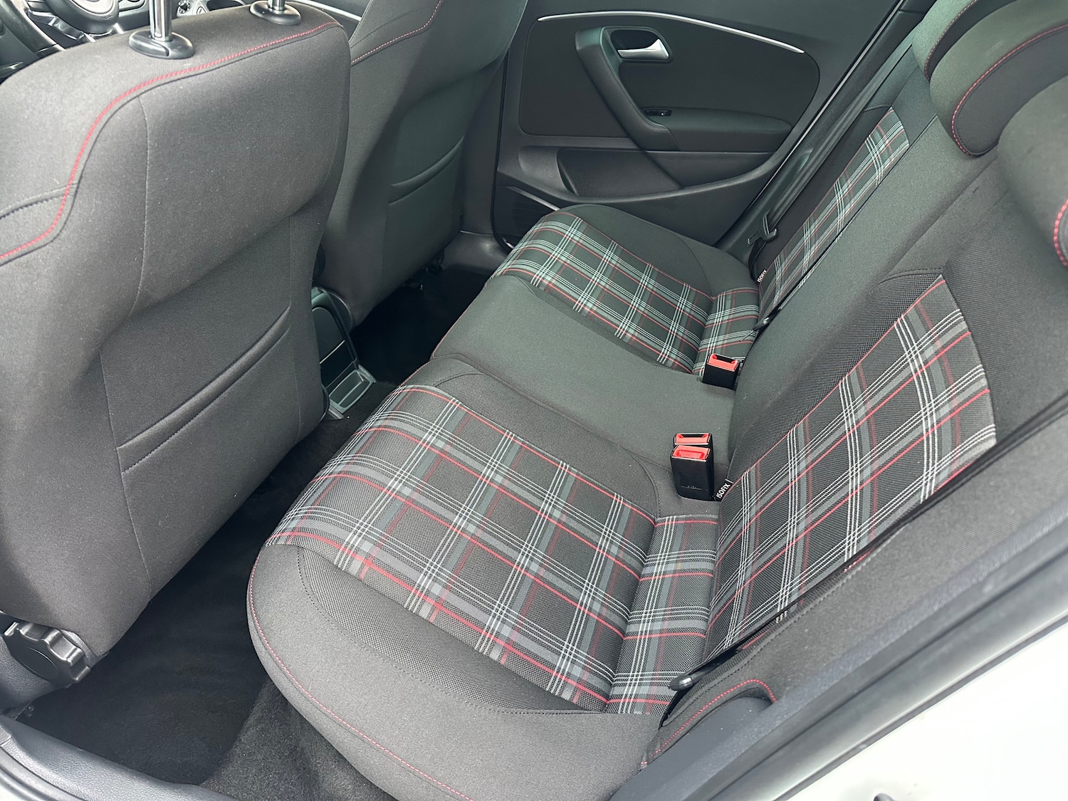 Used Volkswagen Polo 2016 for sale - 76985668: Photo 10