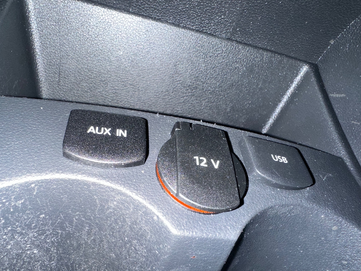 Used Volkswagen Polo 2016 for sale - 76985668: Photo 24