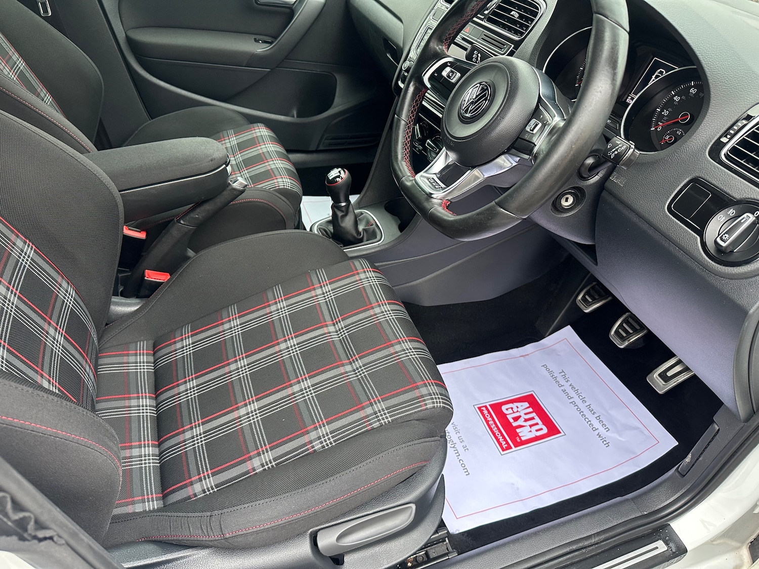 Used Volkswagen Polo 2016 for sale - 76985668: Photo 7