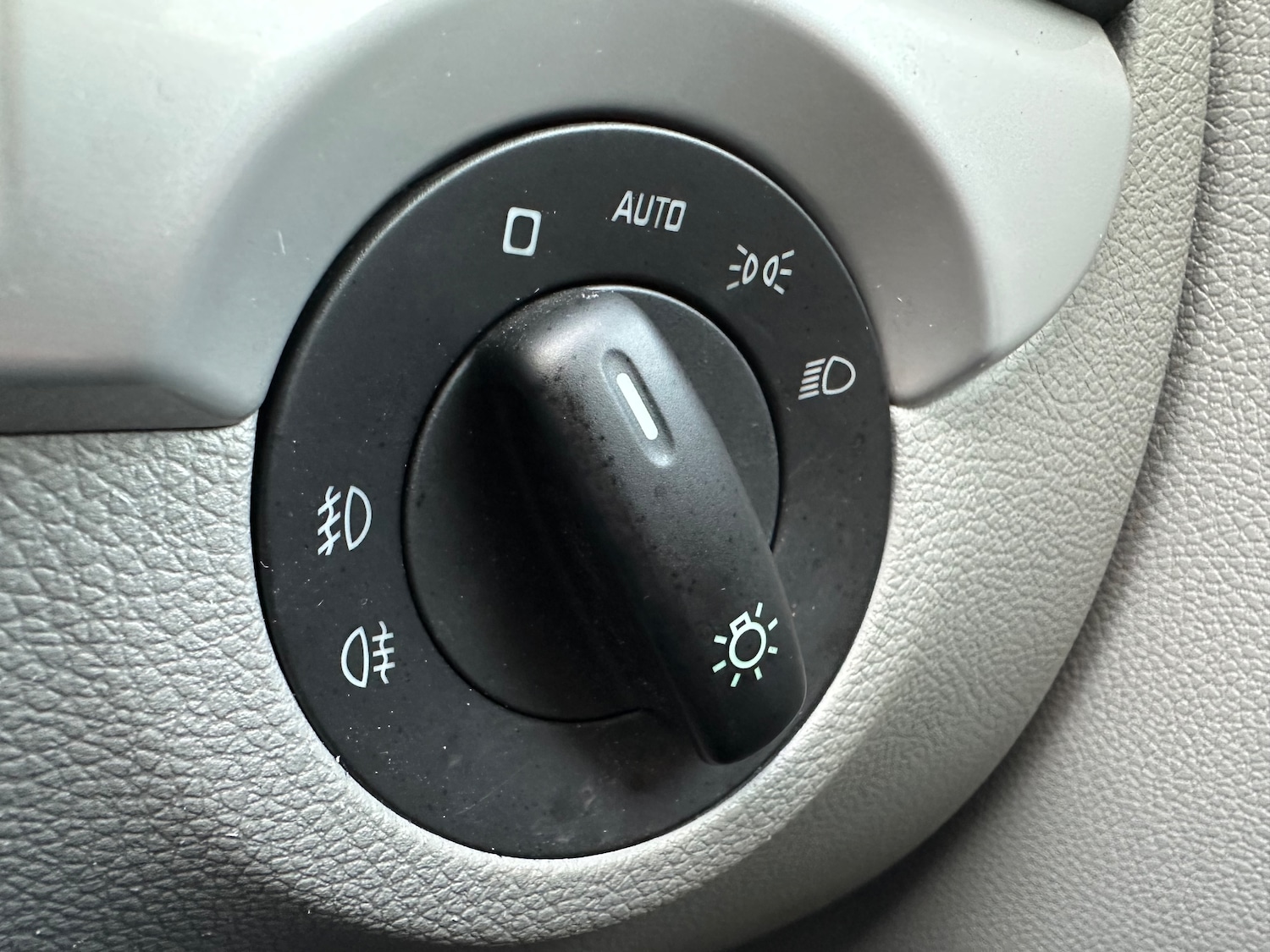 Used Skoda Yeti 2011 for sale - 76588734: Photo 16