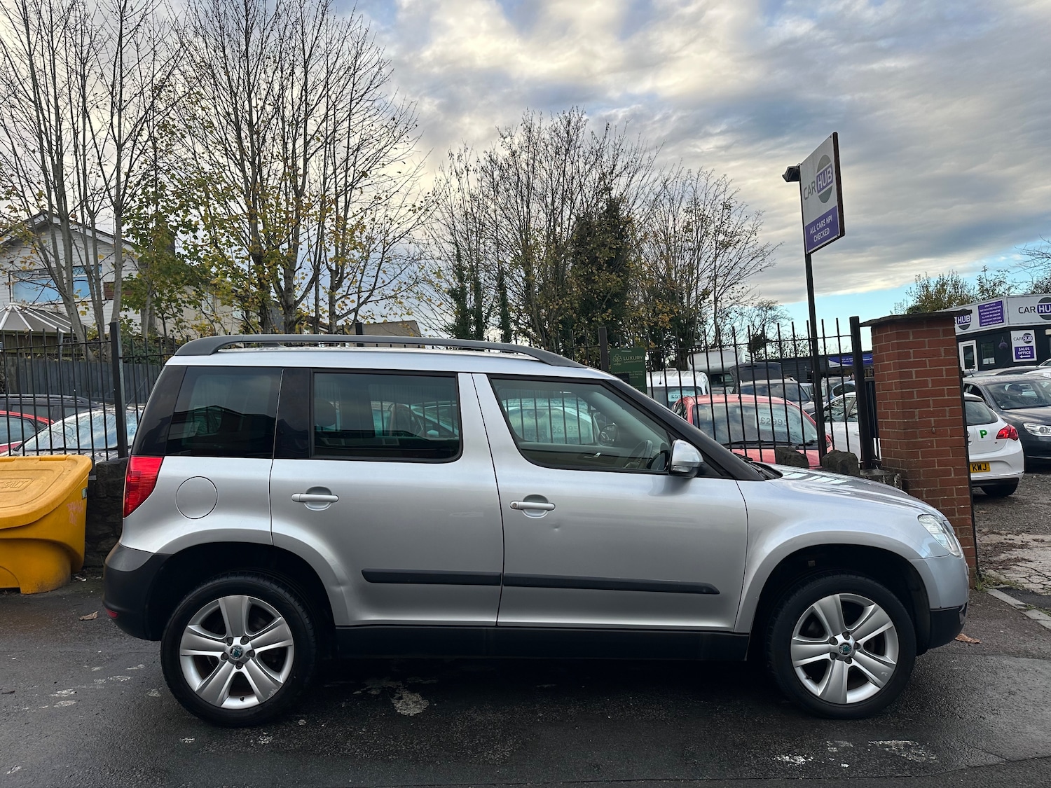 Used Skoda Yeti 2011 for sale - 76588734: Photo 2
