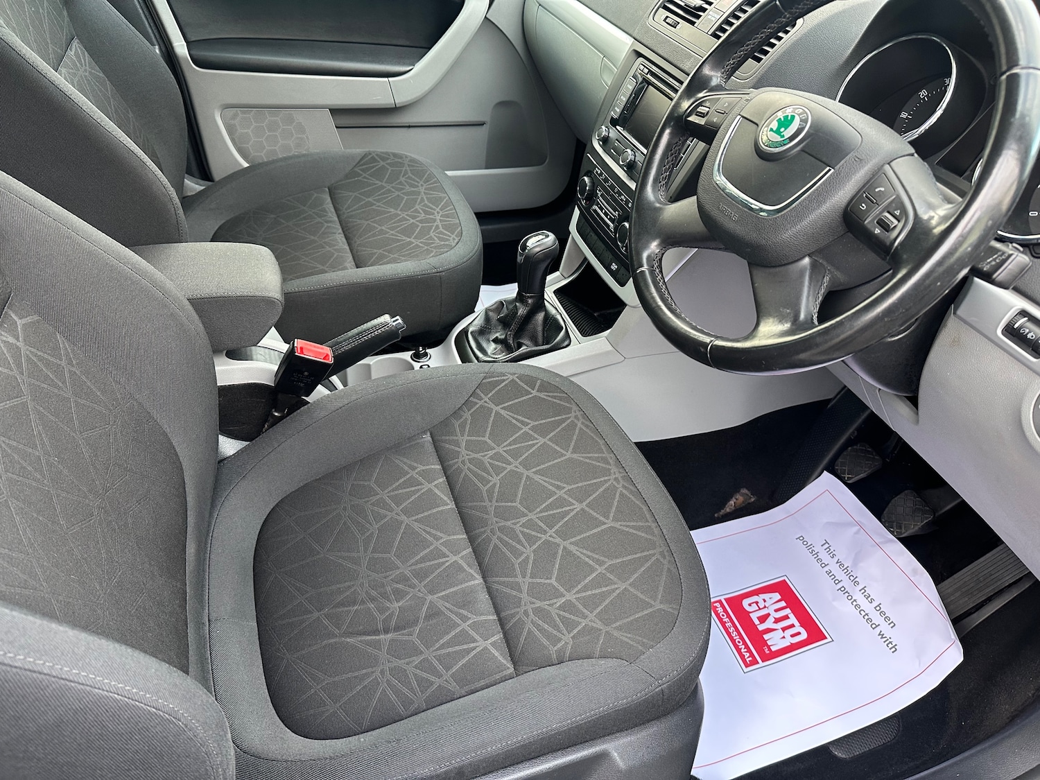 Used Skoda Yeti 2011 for sale - 76588734: Photo 4