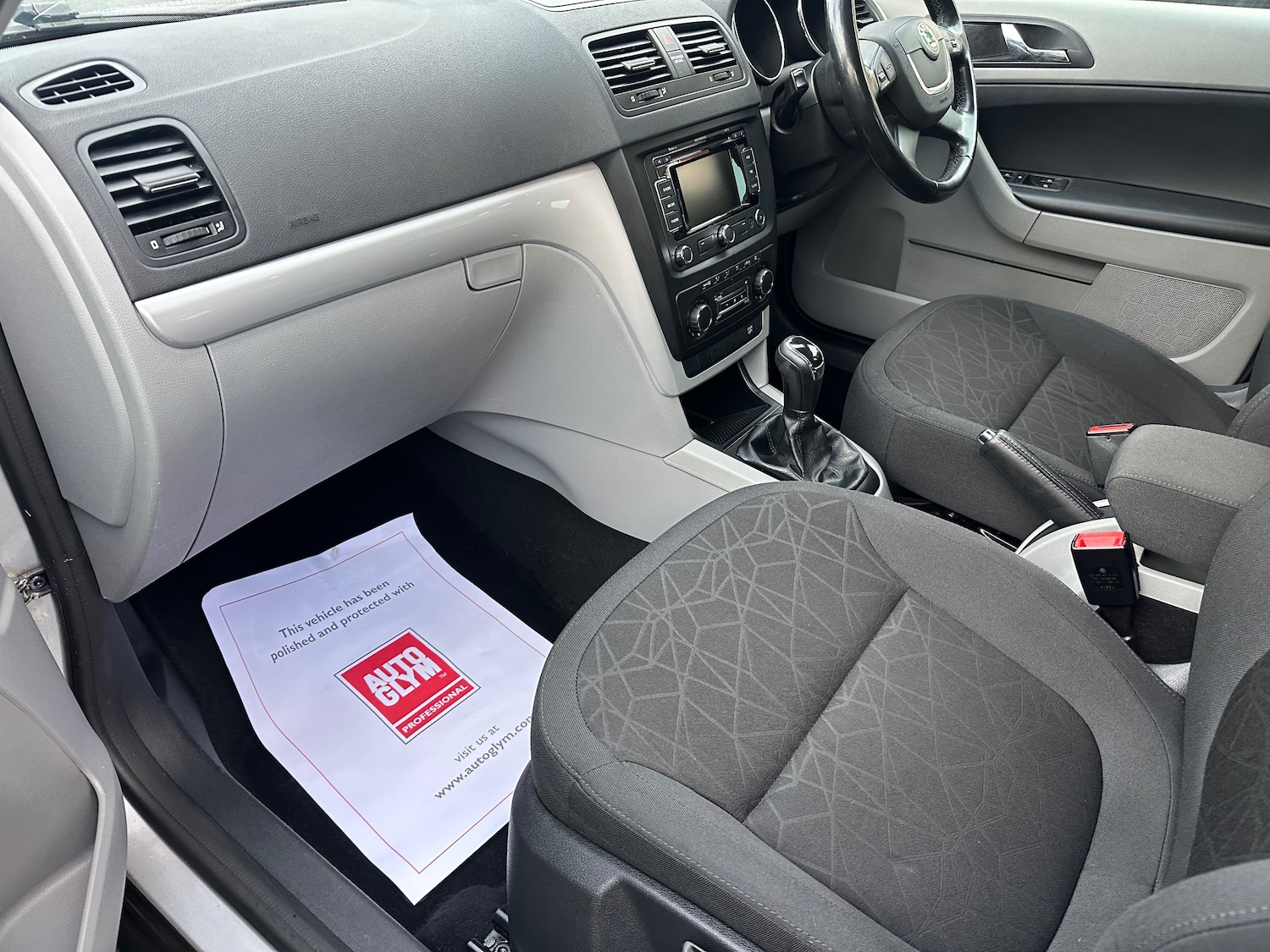 Used Skoda Yeti 2011 for sale - 76588734: Photo 8