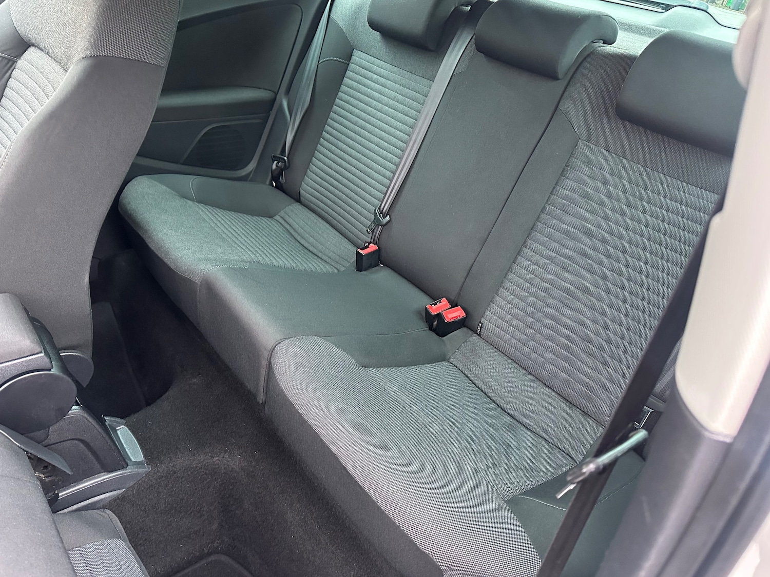 Used Volkswagen Polo 2012 for sale - 76508848: Photo 9