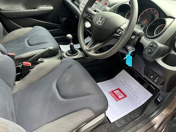 Used Honda Jazz 2011 for sale - 75524737: Photo