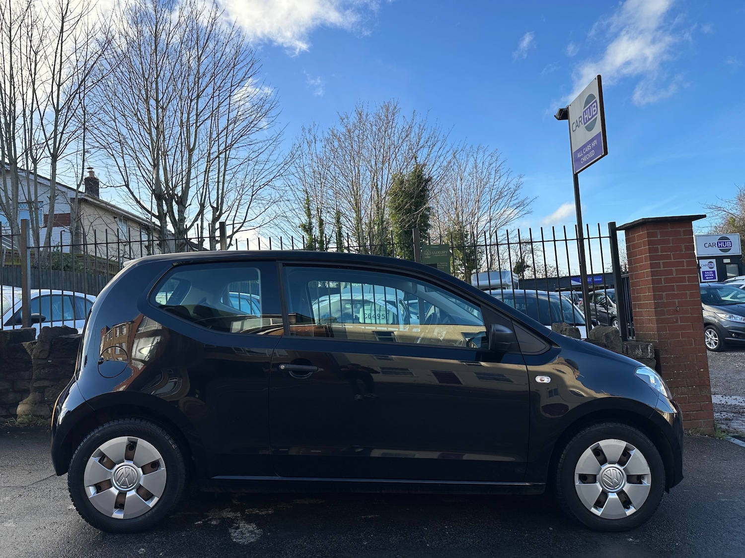 Used Volkswagen up! 2013 for sale - 76985671: Photo 5