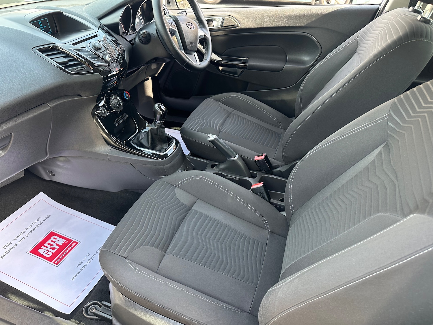 Used Ford Fiesta 2014 for sale - 75982909: Photo 6