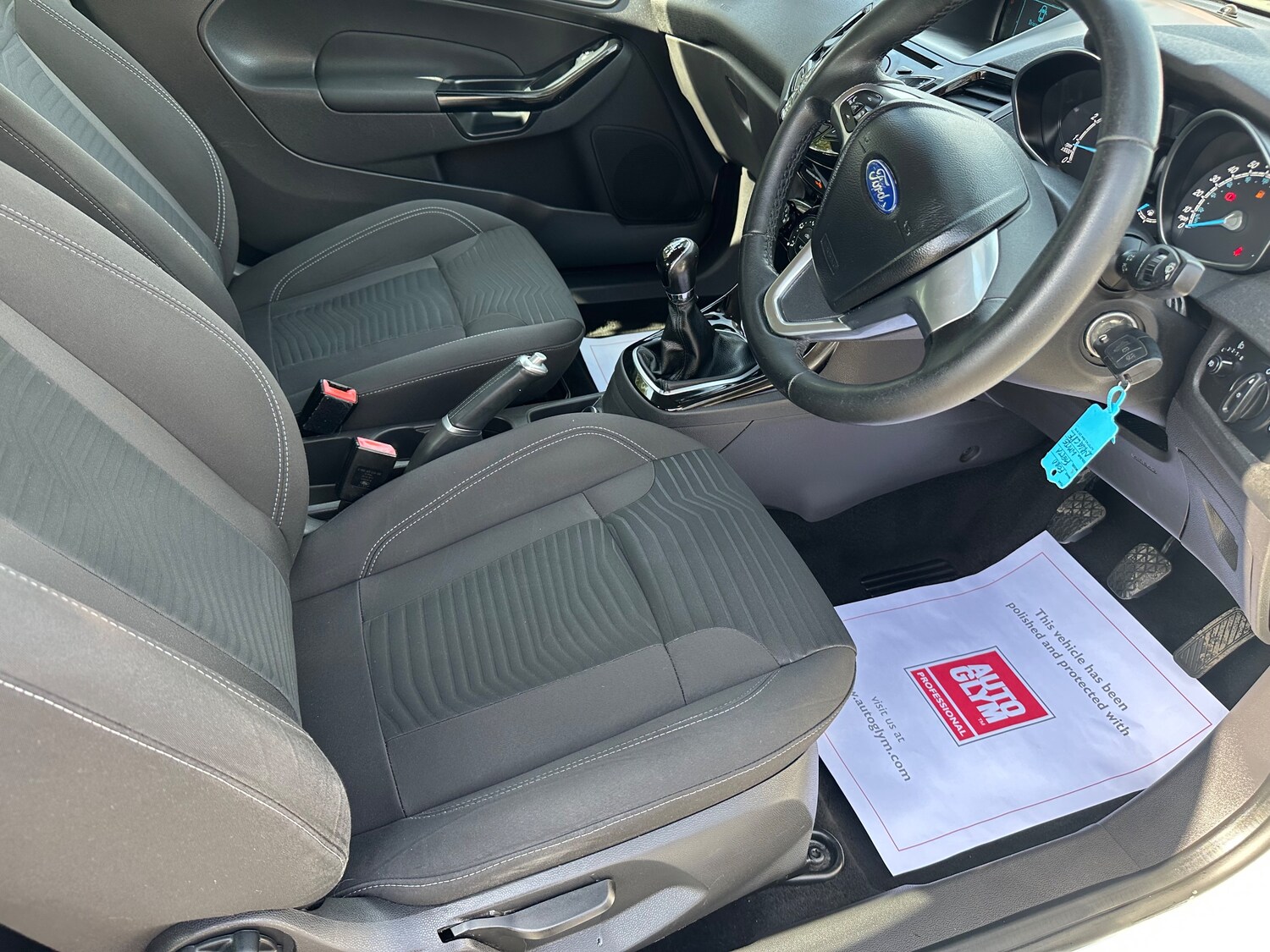 Used Ford Fiesta 2014 for sale - 75982909: Photo 8