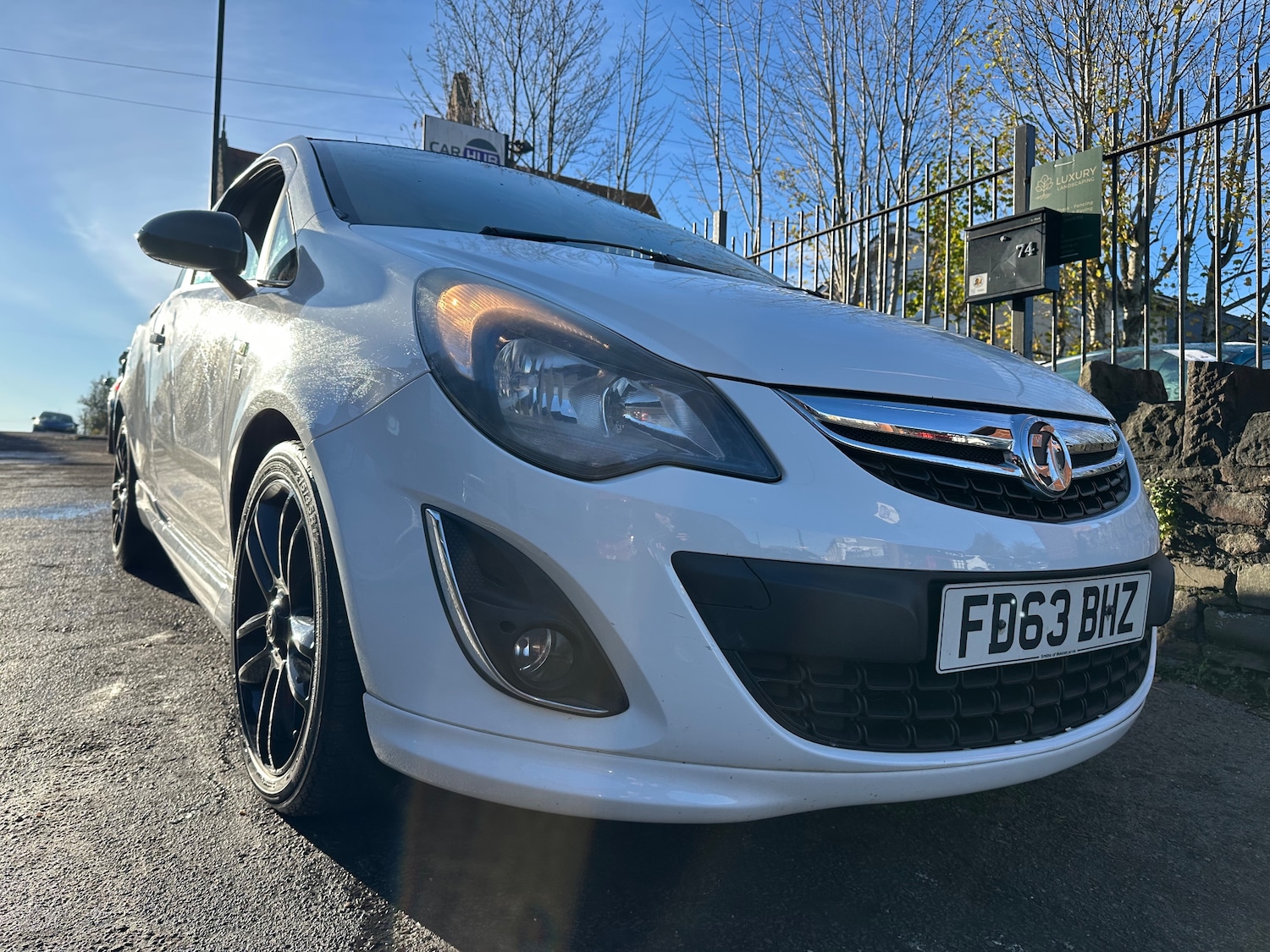 Used Vauxhall Corsa 2014 for sale - 76650387: Photo 1