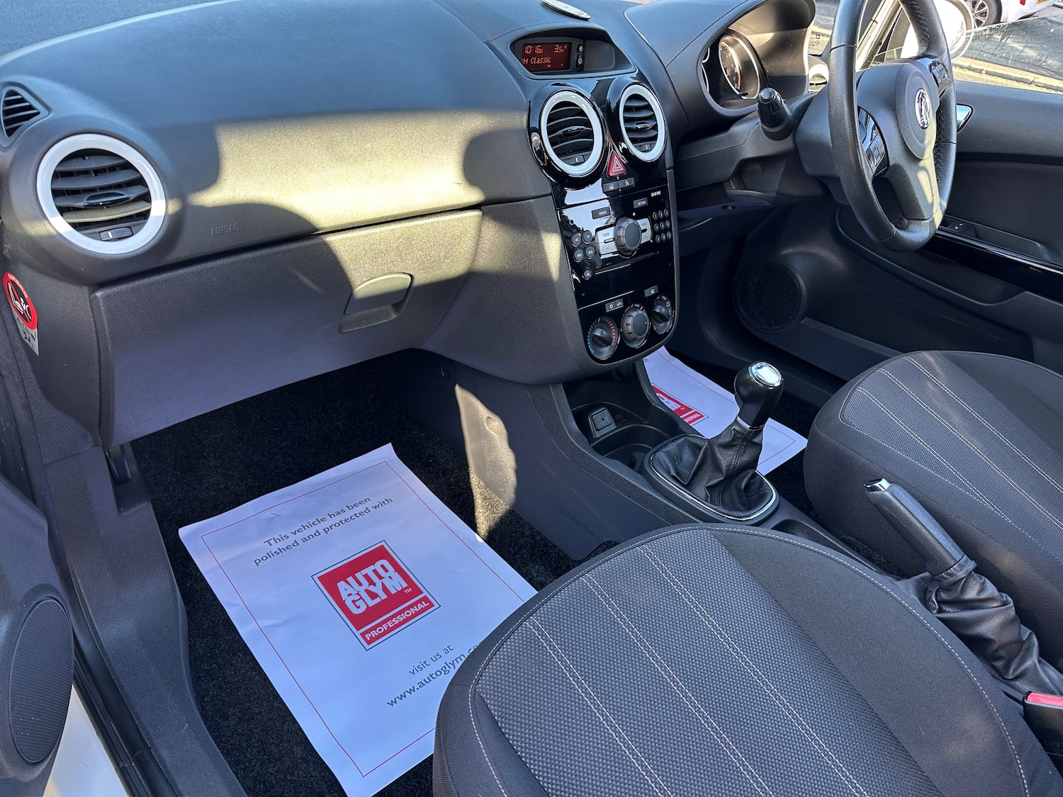 Used Vauxhall Corsa 2014 for sale - 76650387: Photo 10