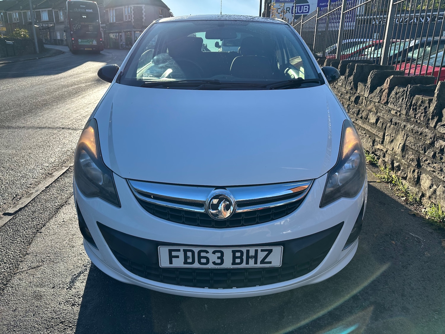 Used Vauxhall Corsa 2014 for sale - 76650387: Photo 2