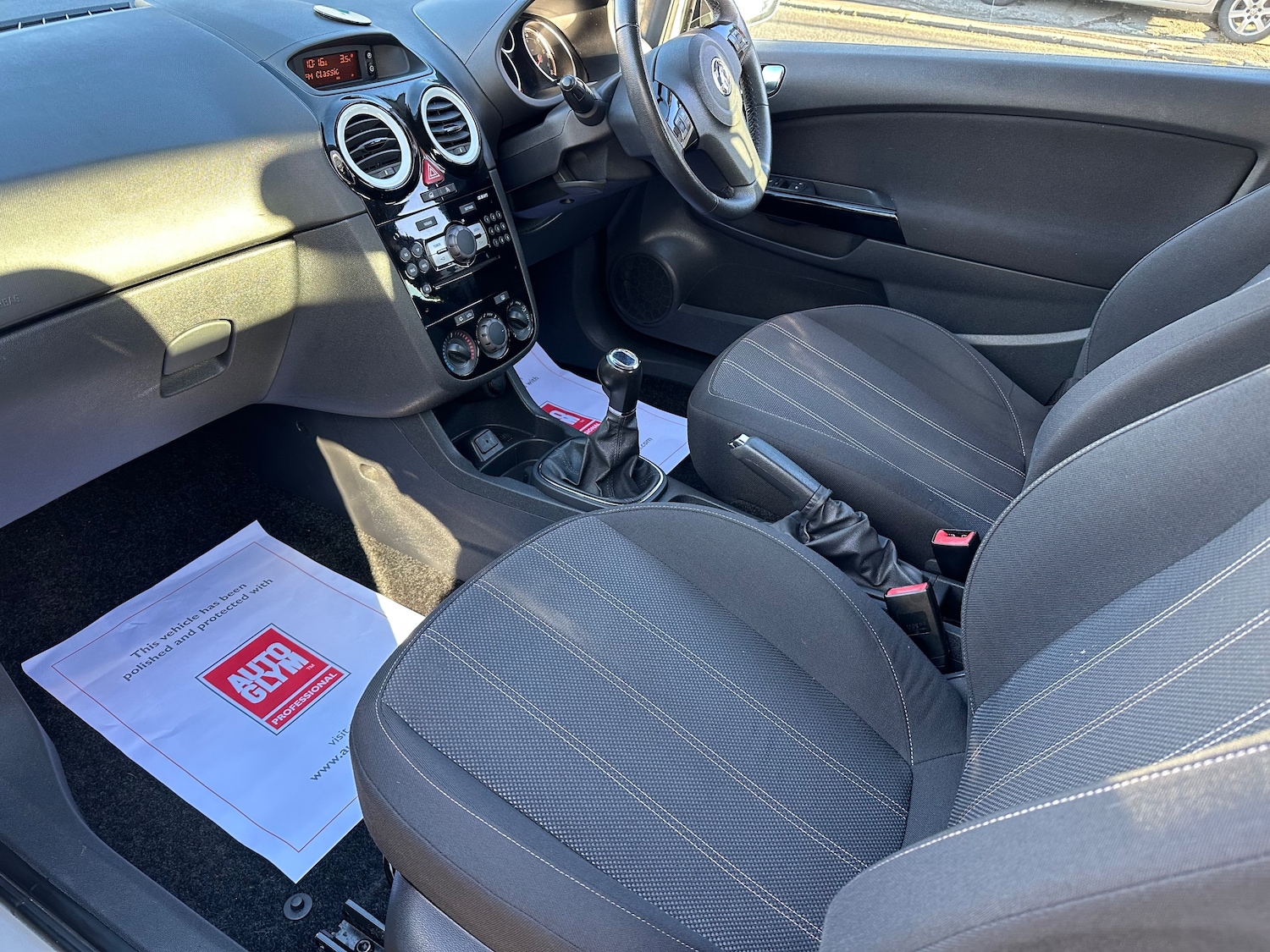 Used Vauxhall Corsa 2014 for sale - 76650387: Photo 8