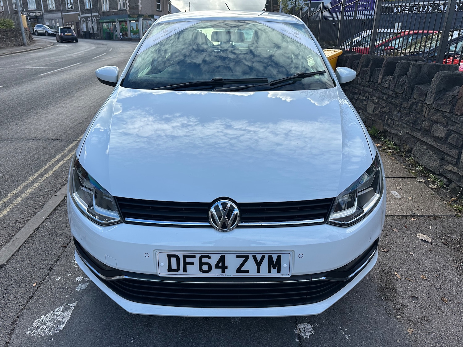 Used Volkswagen Polo 2015 for sale - 76346829: Photo 3