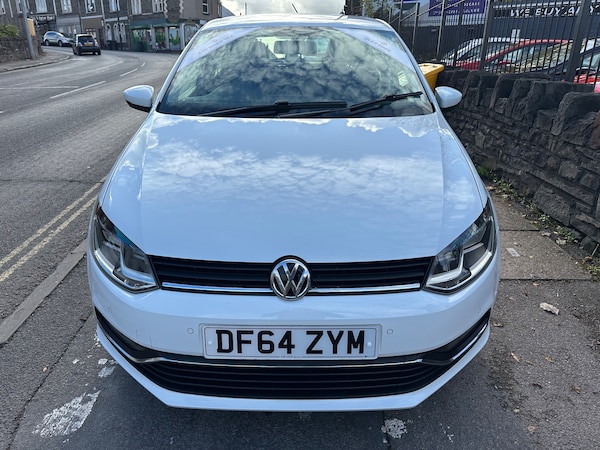 Used Volkswagen Polo 2015 for sale - 76346829: Photo 3