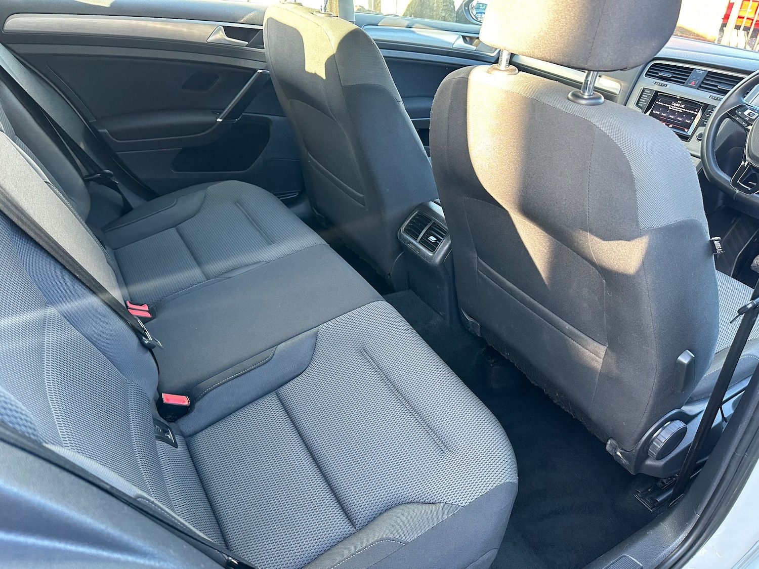 Used Volkswagen Golf 2013 for sale - 77350505: Photo 18