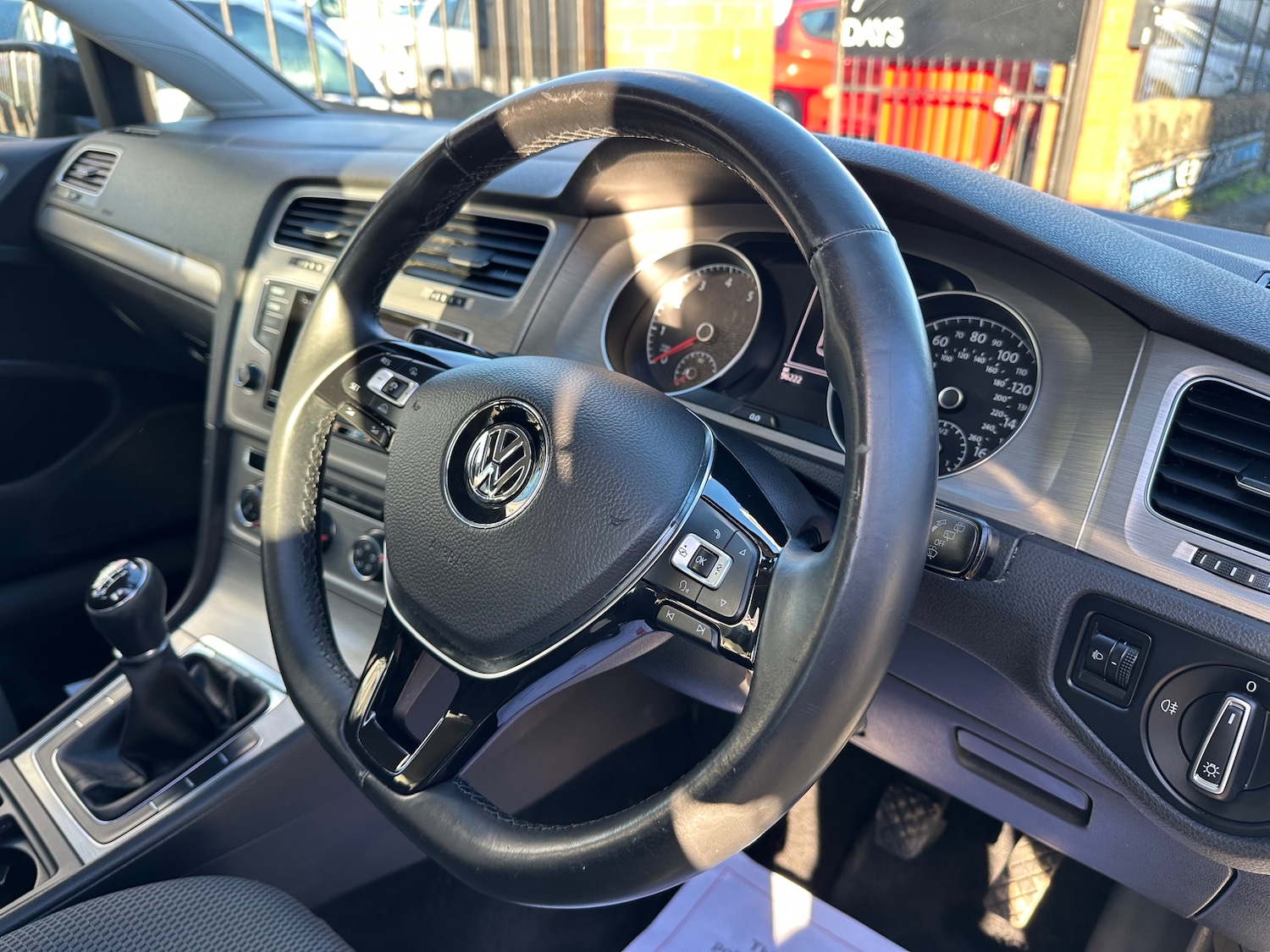 Used Volkswagen Golf 2013 for sale - 77350505: Photo 25
