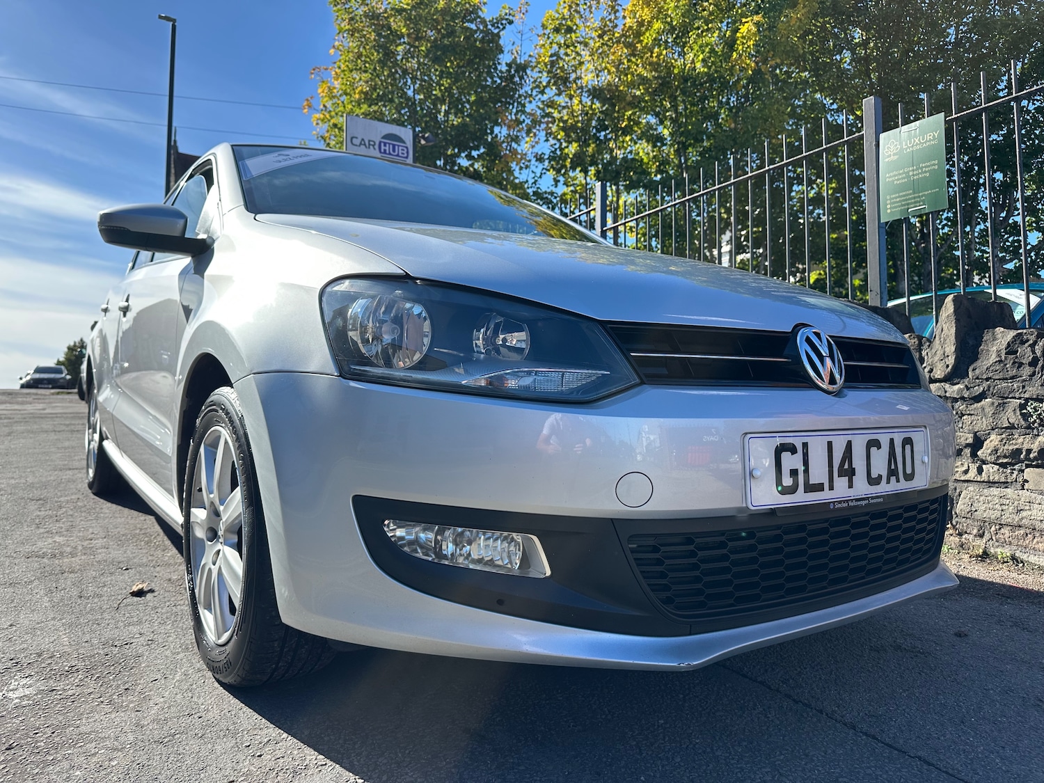 Used Volkswagen Polo 2014 for sale - 76097339: Photo 1